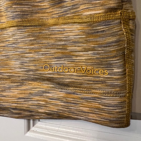 Outdoor Voices Freeform Flow Crop Top in Yellow, Women's‎ Size Medium - Picture 4 of 11
